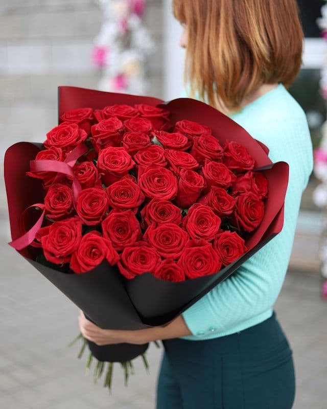 Bouquet de 35 roses rouges Freedom