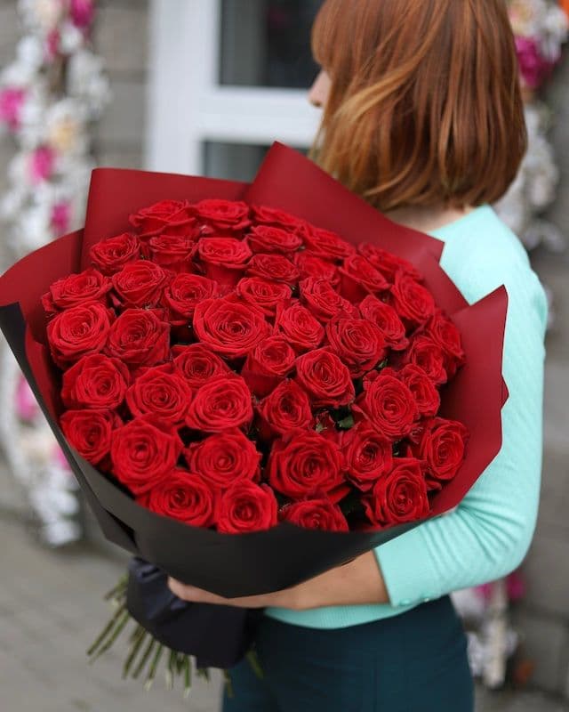 Bouquet de 40 roses rouges Freedom