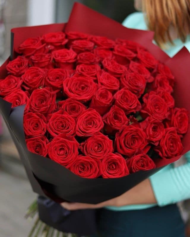 Bouquet de 40 roses rouges Freedom