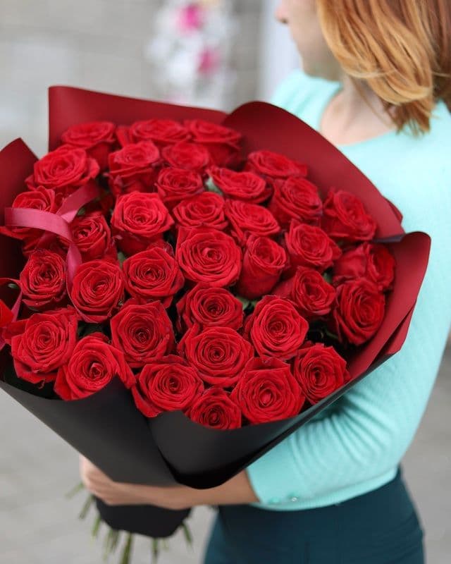 Bouquet de 35 roses rouges Freedom