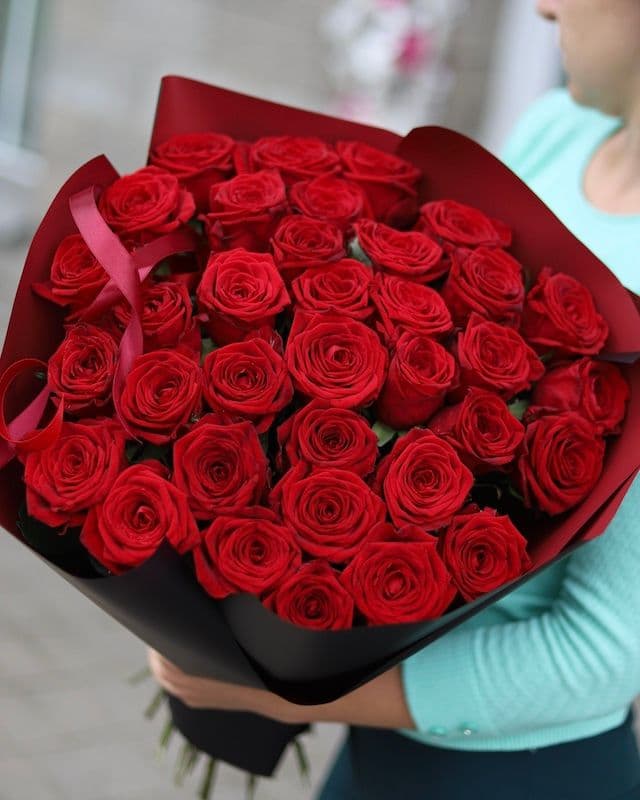 Bouquet de 35 roses rouges Freedom