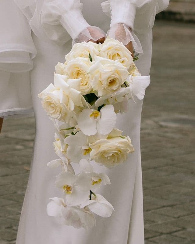 Bouquet de Mariée Cascade