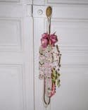 Bouquet de mariée suspendu en style sculptural – Palette rose