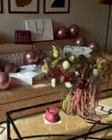 Composition florale automnale dans une riche palette – Tournesols, Dahlias, Panicum