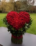 Bouquet cœur de 200 roses rouges