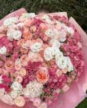 Bouquet premium dans des tons pêche et rose
