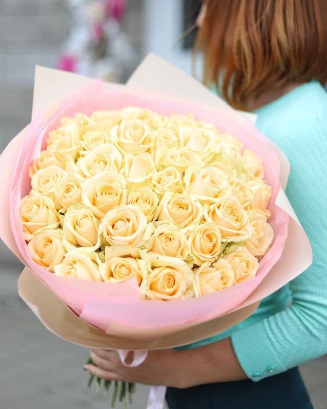 Bouquet de 40 roses Avalanche Crème