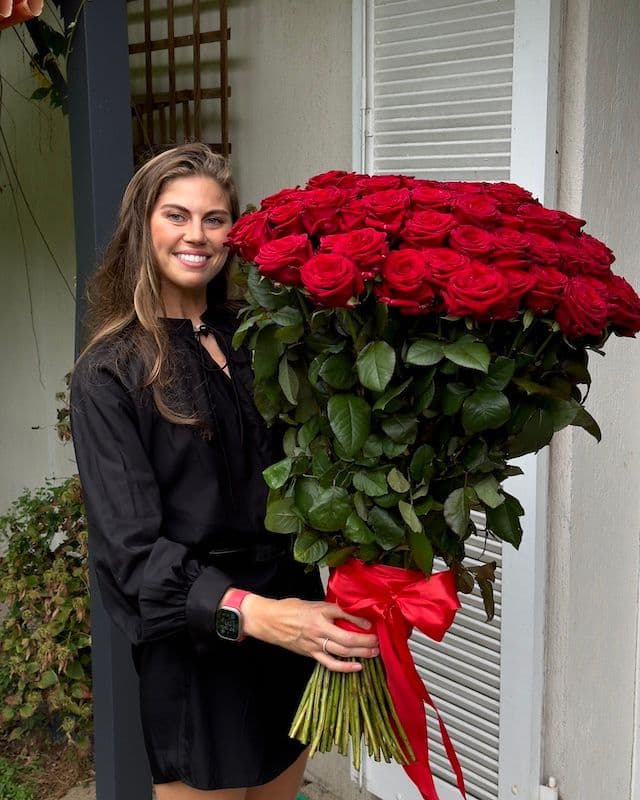 Bouquet de 101 roses rouges 80 cm