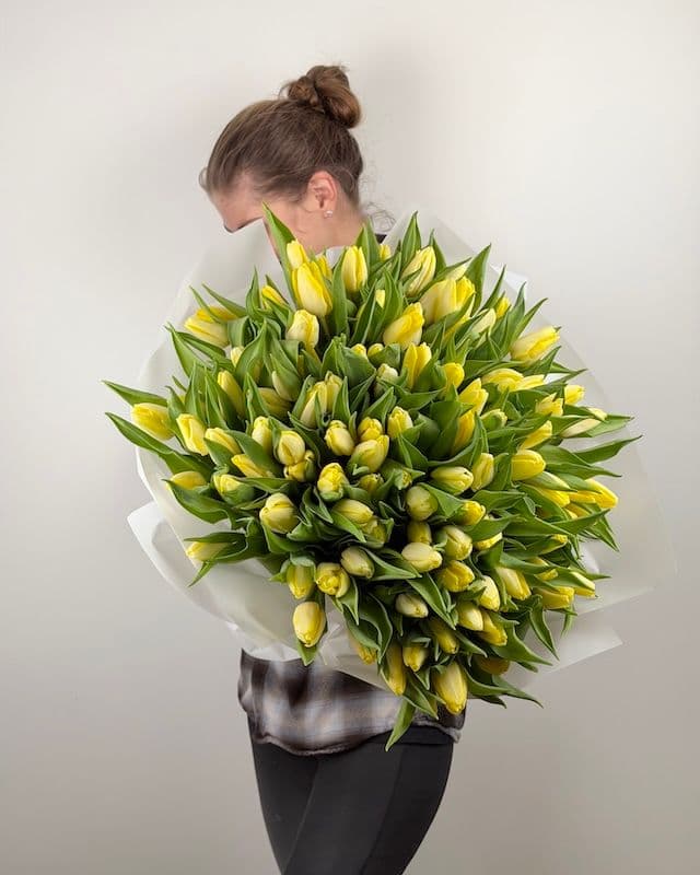 Bouquet de 100 tulipes jaunes