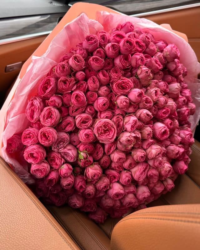 Bouquet de roses Giselle - framboise vive