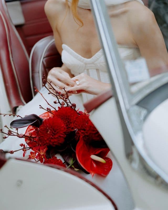 Bouquet de Mariée Rouge Intense